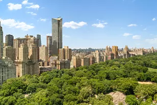 160 Central Park S, New York City, NY 10019 - Photo 18
