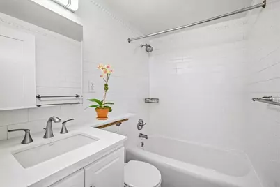 32 Gramercy Park S #10A, New York City, NY 10003 - Photo 12