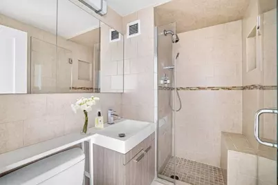 32 Gramercy Park S #10A, New York City, NY 10003 - Photo 10
