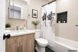 926 E 99th St, New York City, NY 11236 - Photo 12
