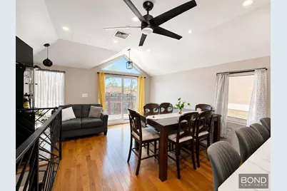 926 E 99th Street, New York City, NY 11236 - Photo 4