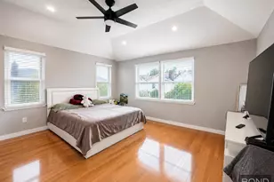 926 E 99th St, New York City, NY 11236 - Photo 6