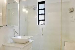 657 E 26th St, New York City, NY 11210 - Photo 12