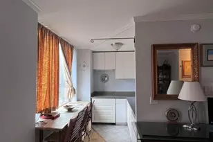 236 E 47th St, New York, NY 10017 - Photo 4