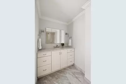 27 W 72nd Street #205, New York, NY 10023 - Photo 8