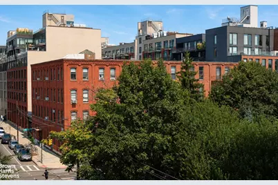 214 N 11th Street #5A, New York City, NY 11211 - Photo 18
