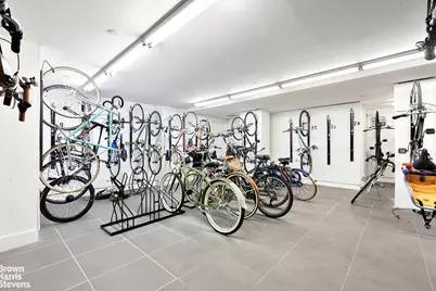214 N 11th Street #5A, New York City, NY 11211 - Photo 20
