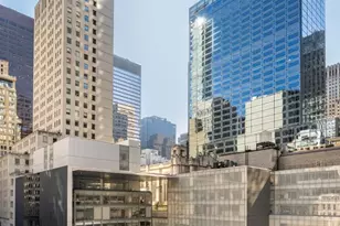17 W 54th St, New York City, NY 10019 - Photo 16