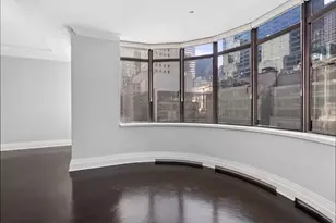 17 W 54th St, New York City, NY 10019 - Photo 6
