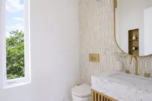 1385 Dekalb Ave, New York City, NY 11221 - Photo 6