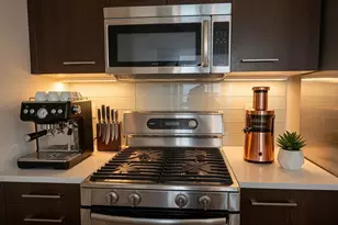 5-09 48th Ave, New York City, NY 11101 - Photo 6