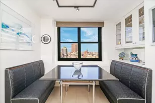 200 E 90th St, New York City, NY 10128 - Photo 4