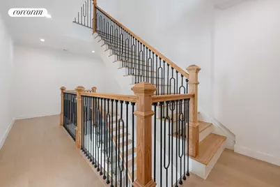 4 Angelas Place, Bronx, NY 10465 - Photo 42