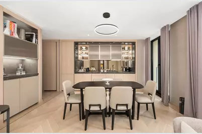 685 5th Avenue #9A, New York City, NY 10022 - Photo 2