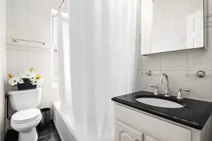 111-35 75th Ave, New York City, NY 11375 - Photo 4