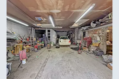 67 Underhill Avenue, New York City, NY 11238 - Photo 32