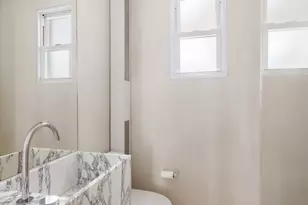 307 W 20th St, New York City, NY 10011 - Photo 6