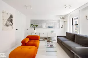 307 W 20th St, New York City, NY 10011 - Photo 2