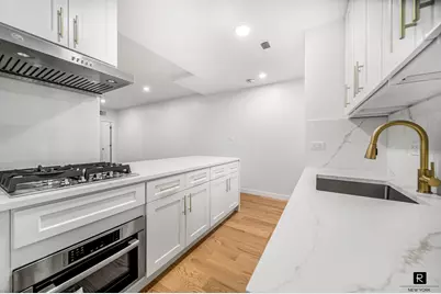 106 Central Park S #12-L, New York City, NY 10019 - Photo 12