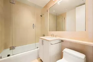 25 Columbus Cir, New York, NY 10019 - Photo 16