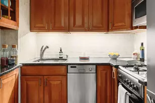 153 E 57th St, New York City, NY 10022 - Photo 4
