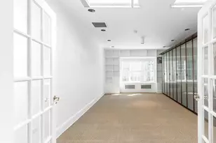 306 E 81st St, New York, NY 10028 - Photo 4