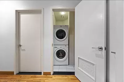 37 Bridge Street #2-D, New York City, NY 11201 - Photo 8
