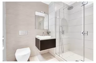 166 W 18th St, New York City, NY 10011 - Photo 12