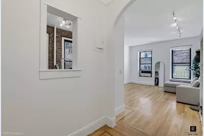 26 W 97th Street #4-D, New York, NY 10025 - Photo 4