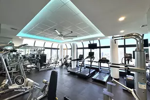 530 E 76th St, New York City, NY 10021 - Photo 10