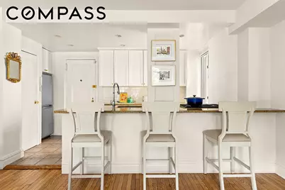 61 W 9th Street #8E, New York, NY 10011 - Photo 4