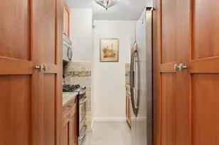 404 E 79th St, New York City, NY 10075 - Photo 4
