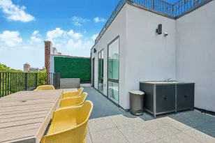 246 Maple St, New York City, NY 11225 - Photo 4