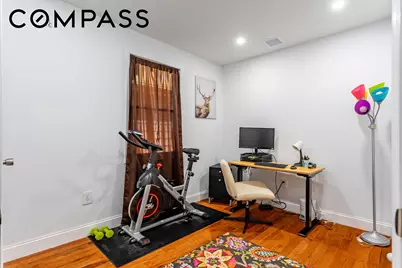 586 E 42nd Street, New York City, NY 11203 - Photo 16