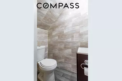586 E 42nd Street, New York City, NY 11203 - Photo 8