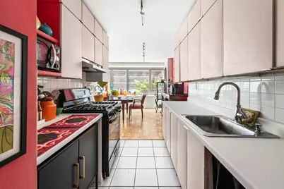 315 W 70th Street #3A, New York City, NY 10023 - Photo 4