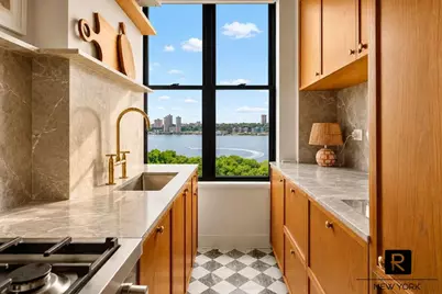 210 Riverside Drive #9-F, New York City, NY 10025 - Photo 4