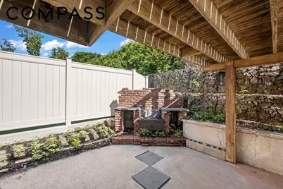 86 Norwalk Avenue, New York City, NY 10314 - Photo 38
