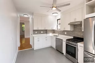 25-38 18th St, New York City, NY 11102 - Photo 2