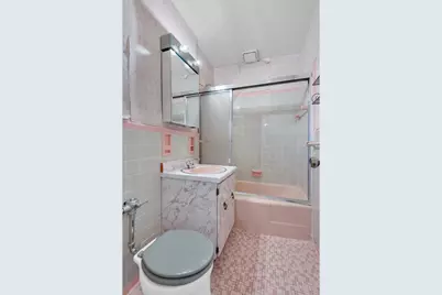 1250 Ocean Parkway #3H, New York City, NY 11230 - Photo 16