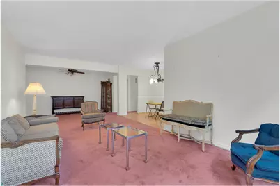 1250 Ocean Parkway #3H, Brooklyn, NY 11230 - Photo 2
