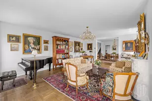 19 E 88th St, New York City, NY 10128 - Photo 2