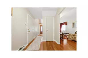 2410 Lodovick Ave, New York City, NY 10469 - Photo 6