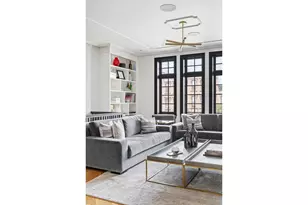 390 9th St, Brooklyn, NY 11215 - Photo 2