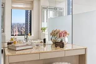 20 W 53rd St, New York, NY 10019 - Photo 16