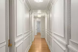 1 Central Park S, New York, NY 10019 - Photo 16