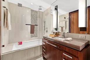 400 5th Ave, New York City, NY 10018 - Photo 4
