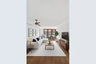 200 E 24th Street #910, New York City, NY 10010 - Photo 2