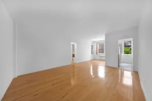 350 E 30th St, New York City, NY 10016 - Photo 6