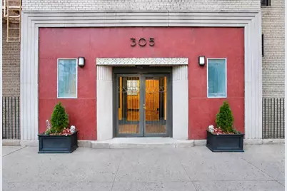305 W 52nd Street #6A, New York City, NY 10019 - Photo 10